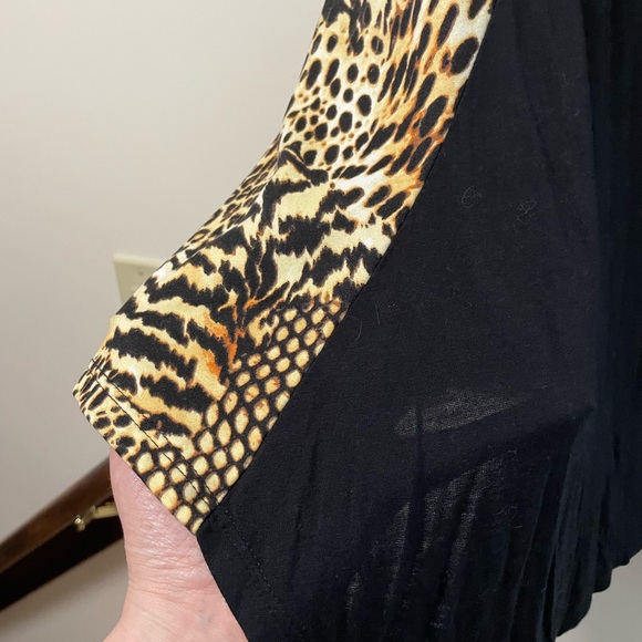 Donated Frumos black cheetah tank tunic crisscross back detail - Picture 5 of 6